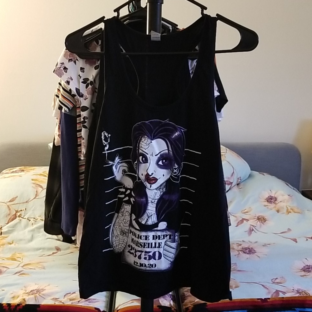 Bell mugshot muscle tank